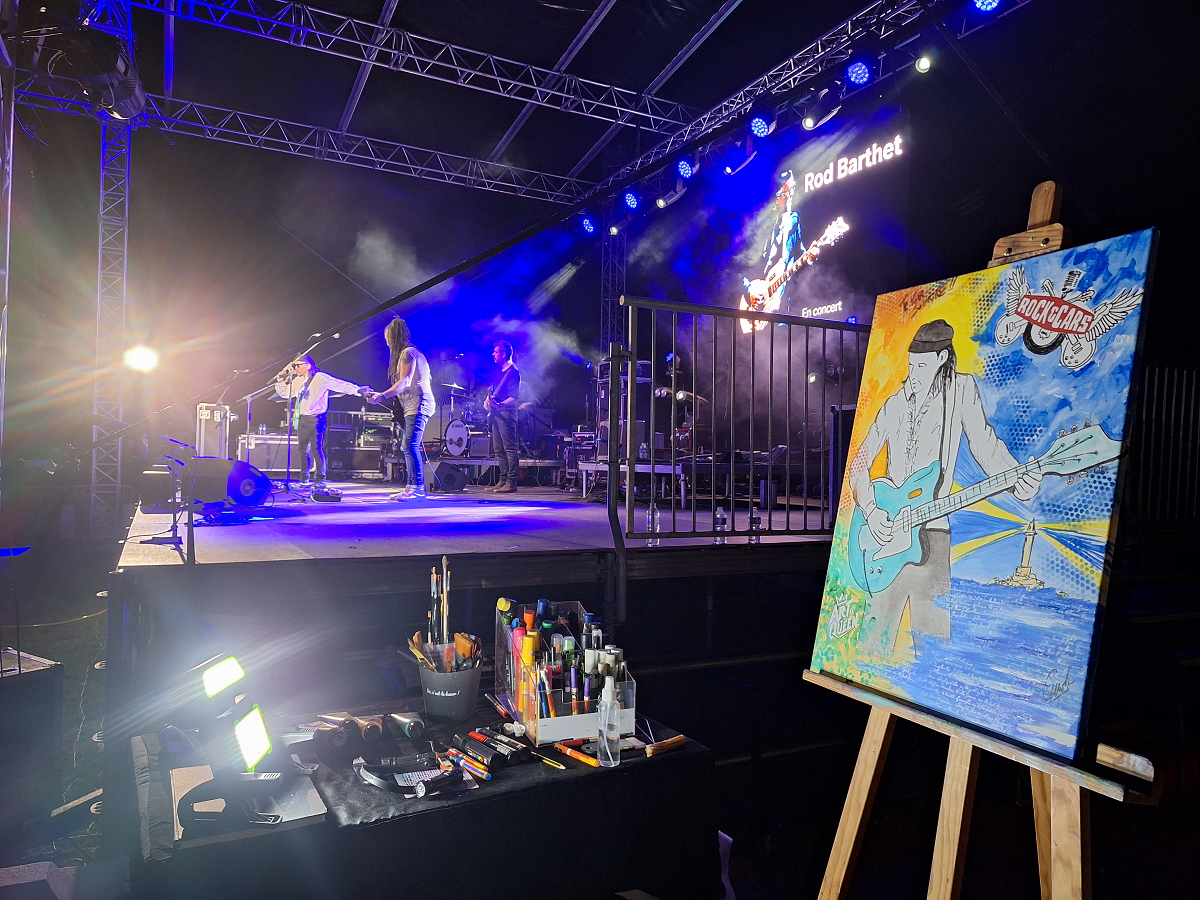 scene du festival rock and cars 2026 avec live painting par Carole Tournier
